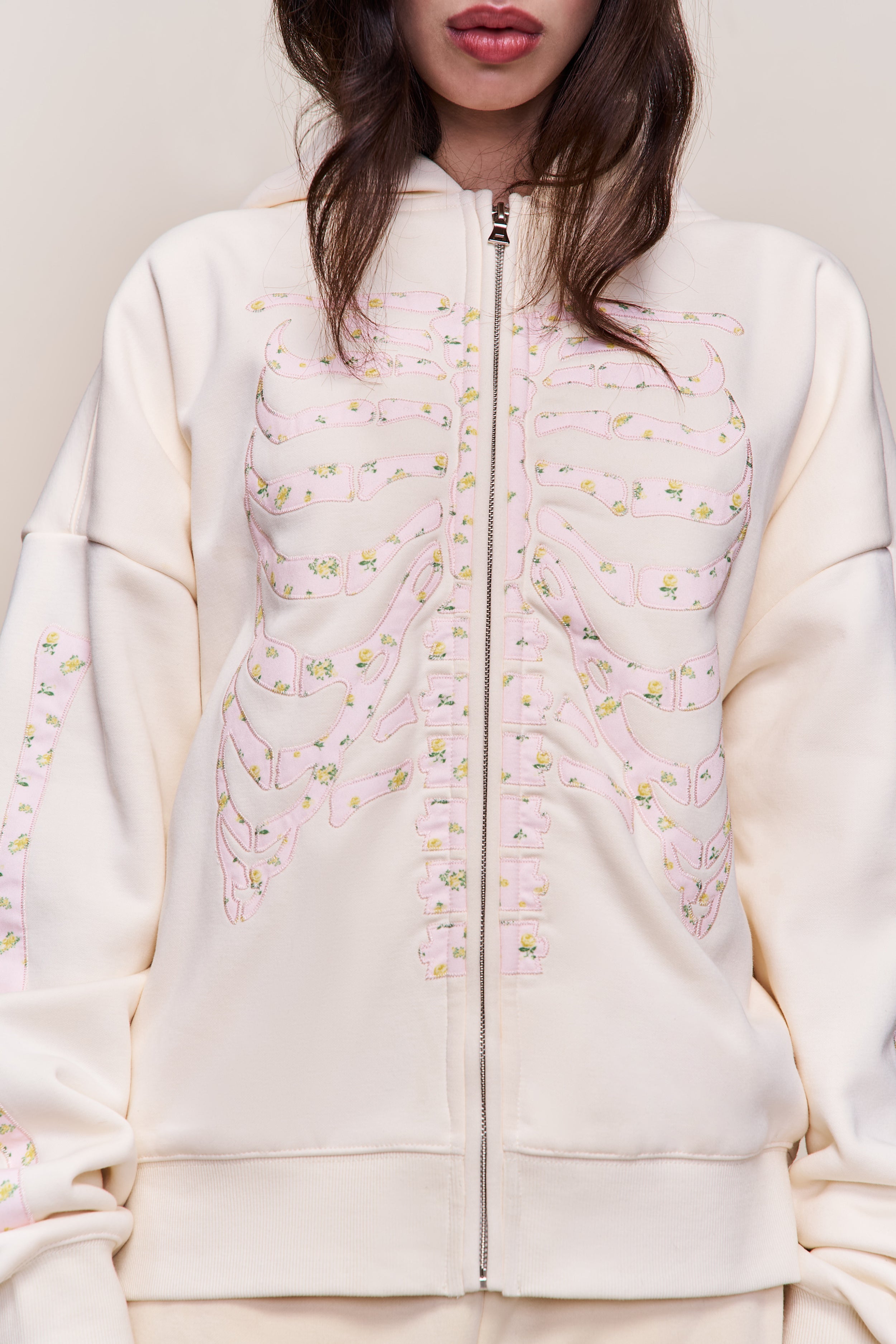 CLIFTON ZIP UP HOODIE IN IVORY
