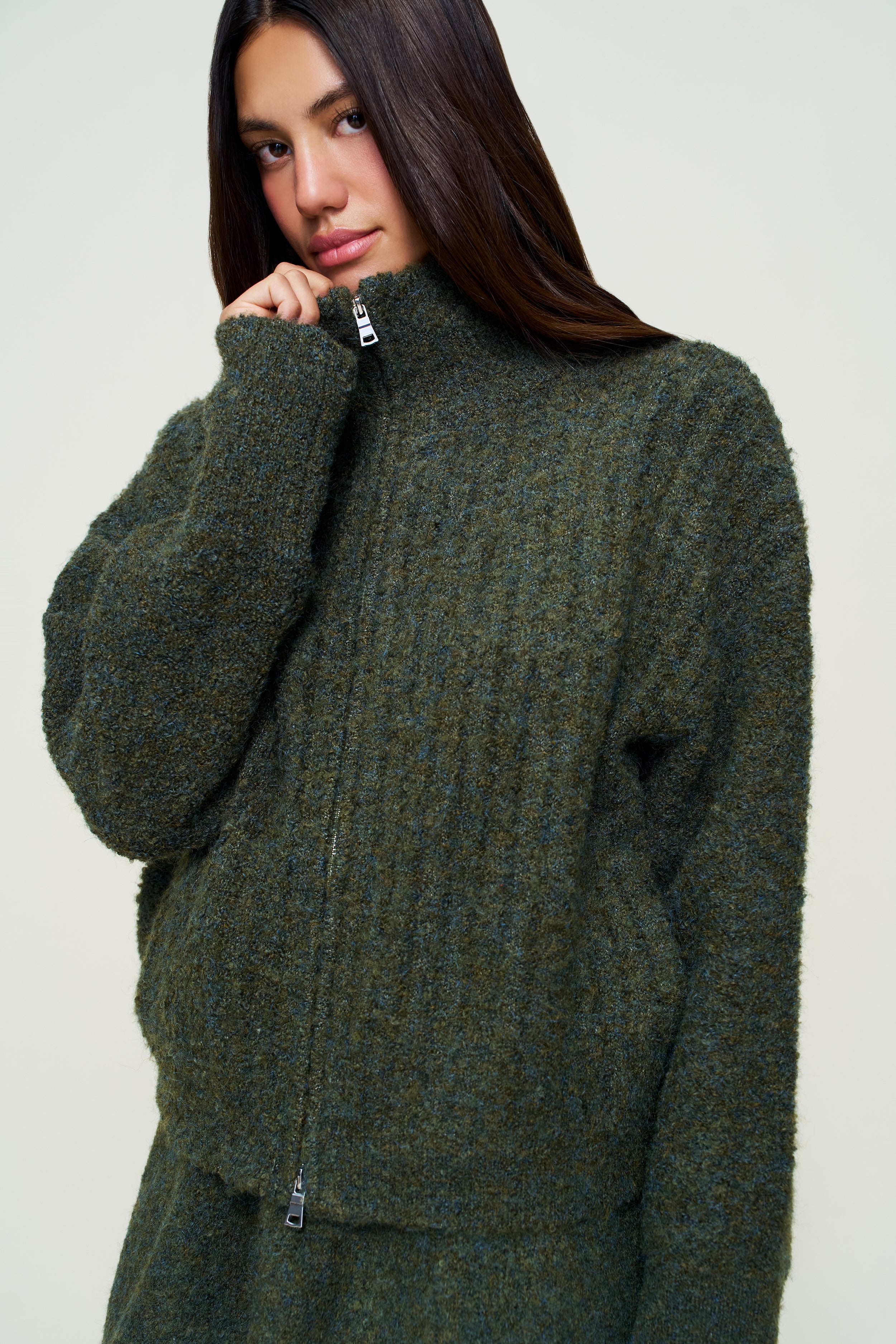 MILA ZIP UP N OLIVE