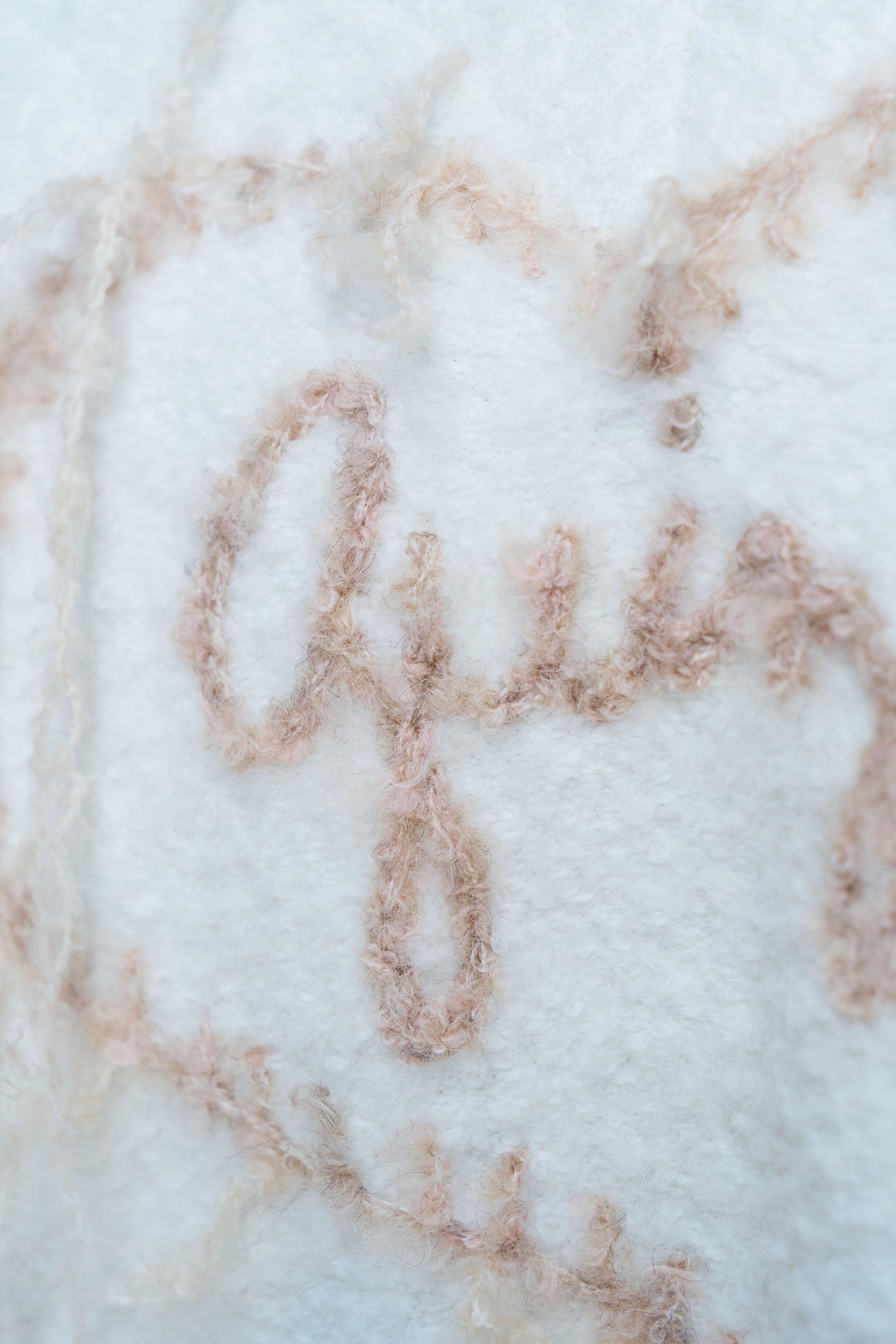 GUIZIO HEART WOOL SWEATER IN WHITE