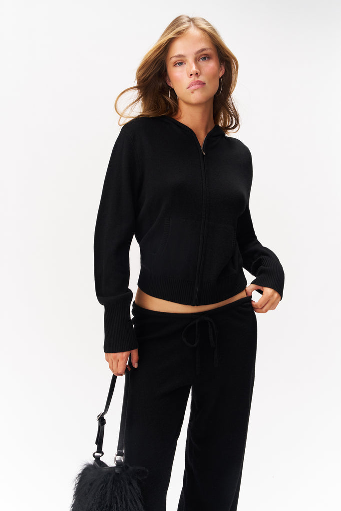 SAMANTHA CASHMERE SWEATER HOODIE IN BLACK