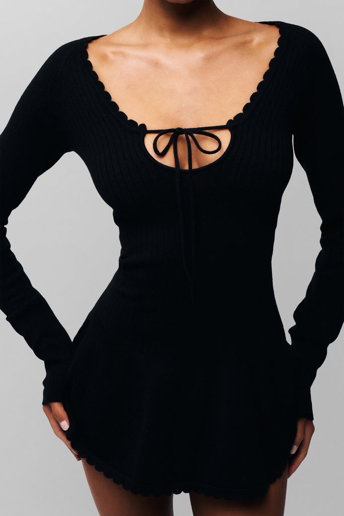 Evelyne Dress in Black