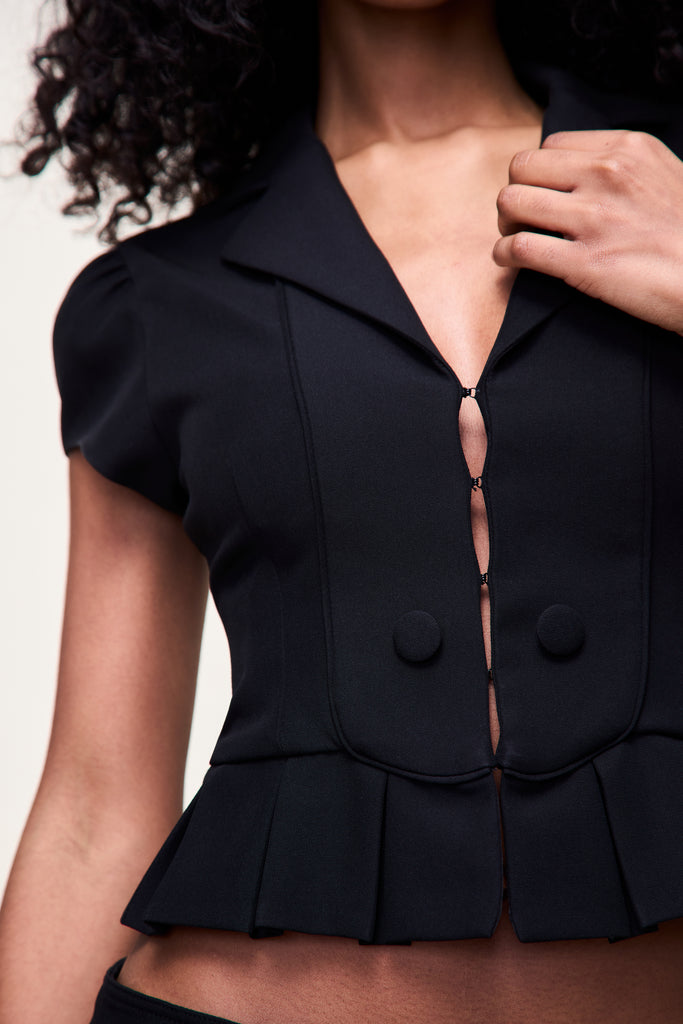 Mollie Cap Sleeve Blazer in Black