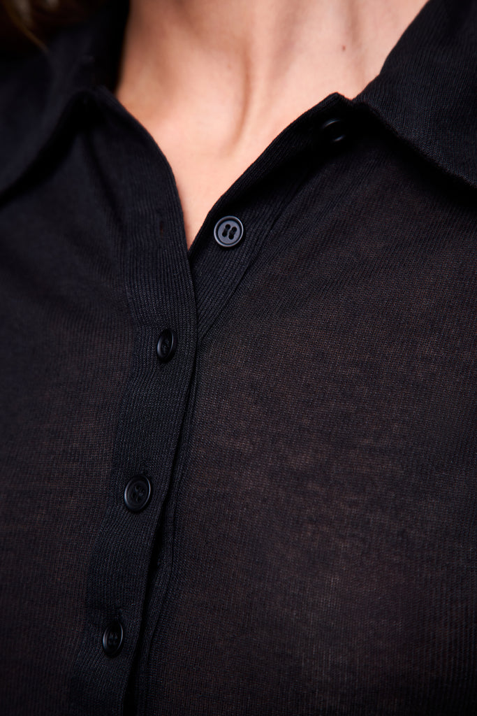 Classic Button Top in Black