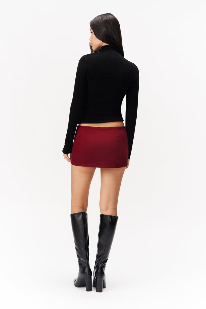 Chloe Cashmere Sweater in Black