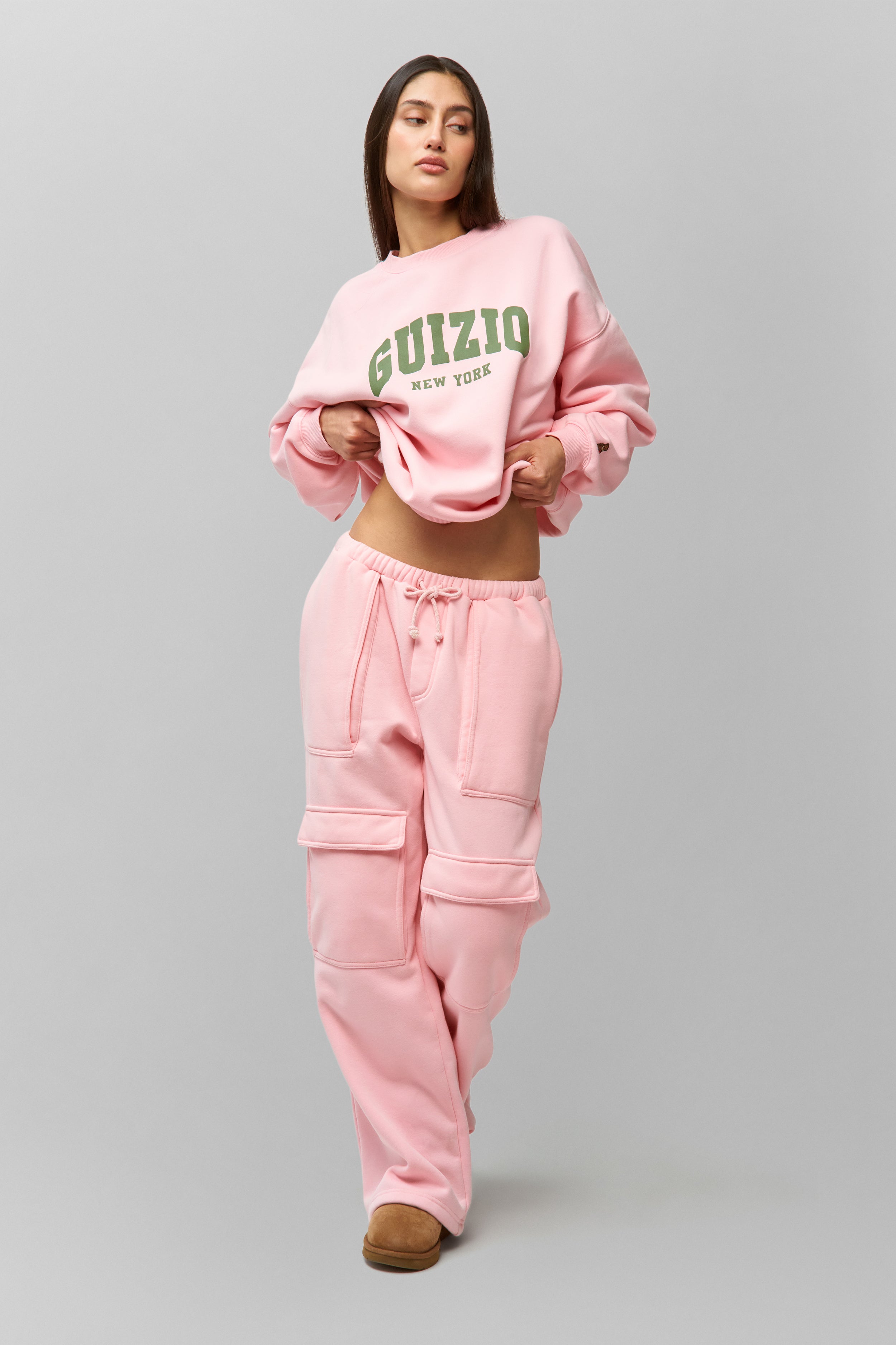 Fleece Cargo Sweatpant in Ballet Slipper