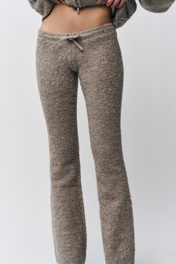 Peyton Pant in Heather Grey