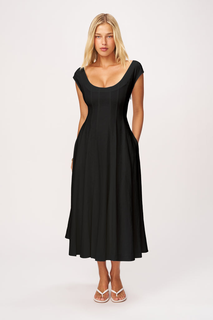 Leila Dress in Black