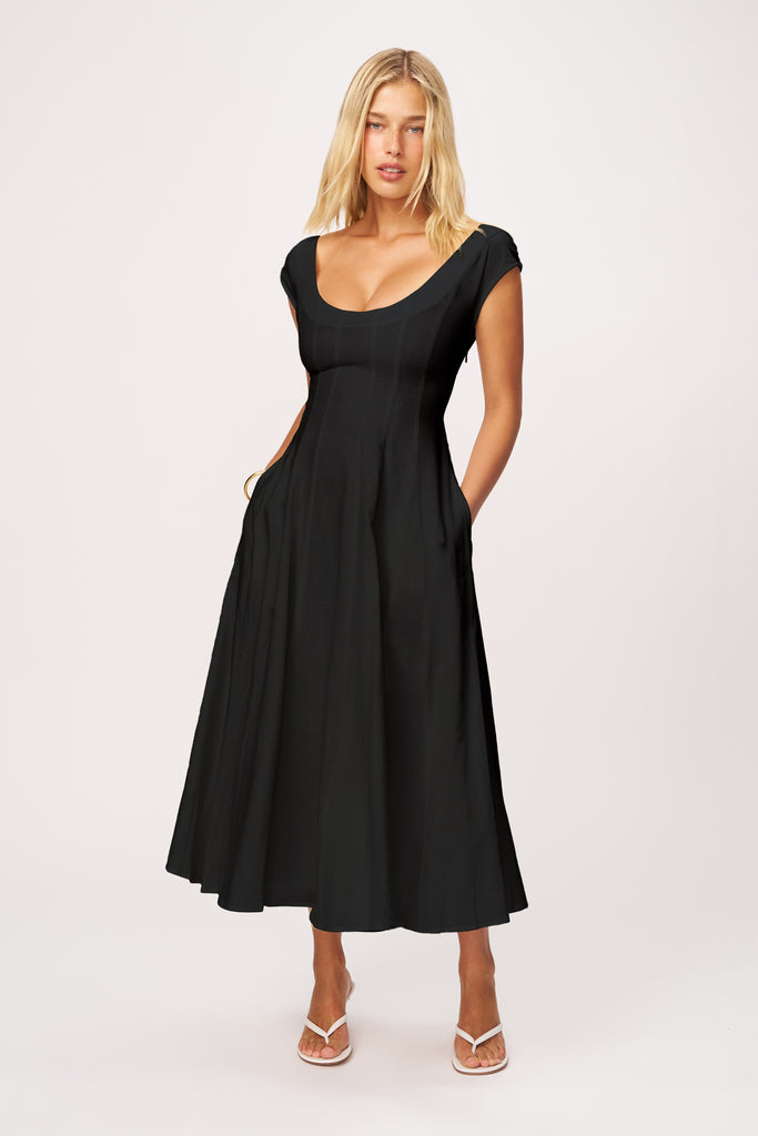 Leila Dress in Black