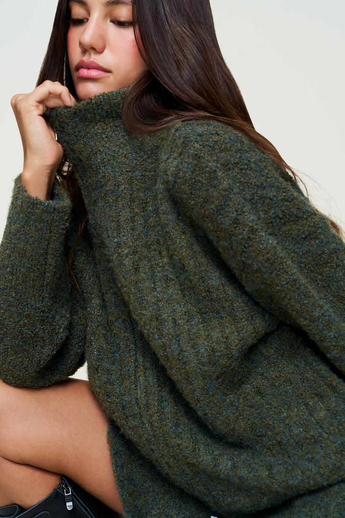 MILA ZIP UP N OLIVE