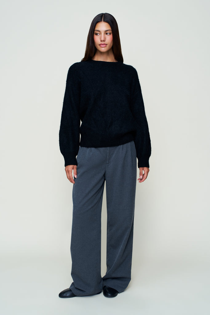 BOBBIE OVERSIZED WOOL JUMPER IN BLACK