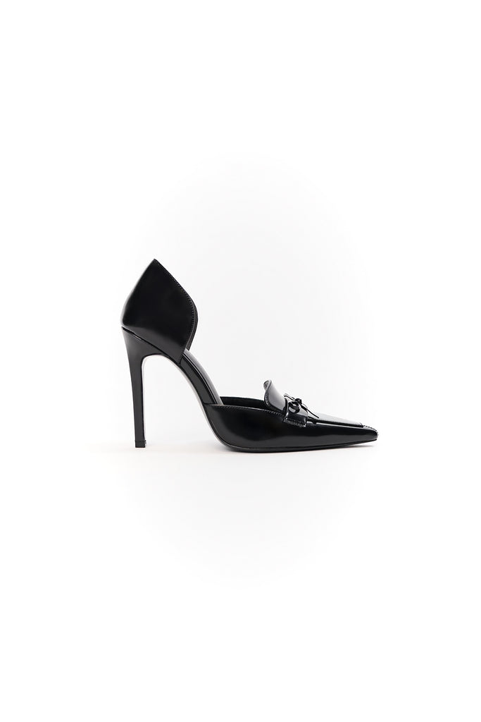 Frances Pump in Black