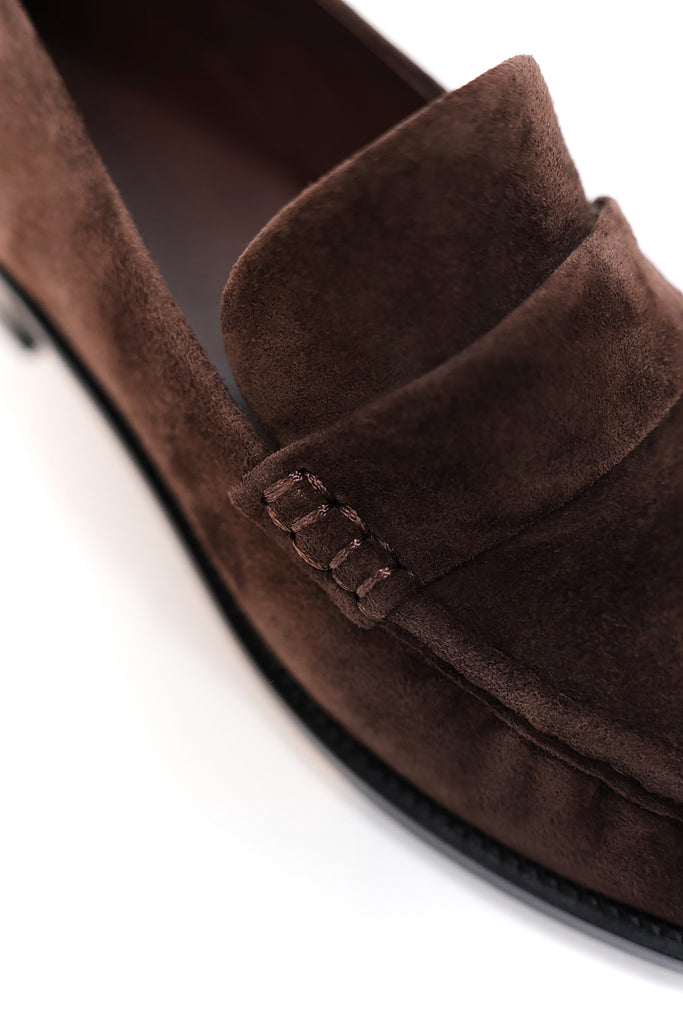 Romeo Suede Loafer in Espresso