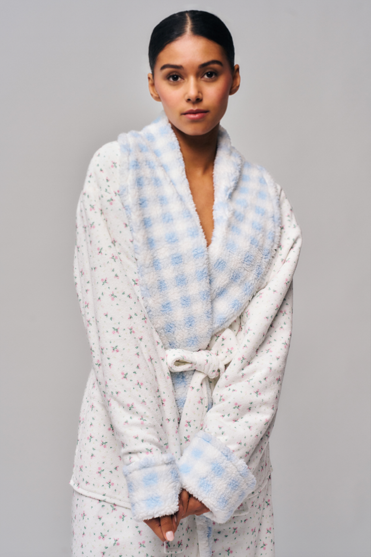 Cozy Cloud Robe in Floral White/ Gingham