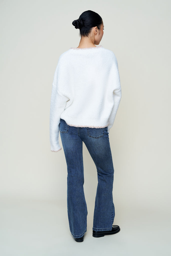 GUIZIO HEART WOOL SWEATER IN WHITE